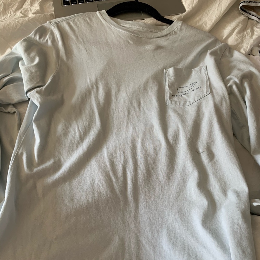 Light blue vineyard vines shirt